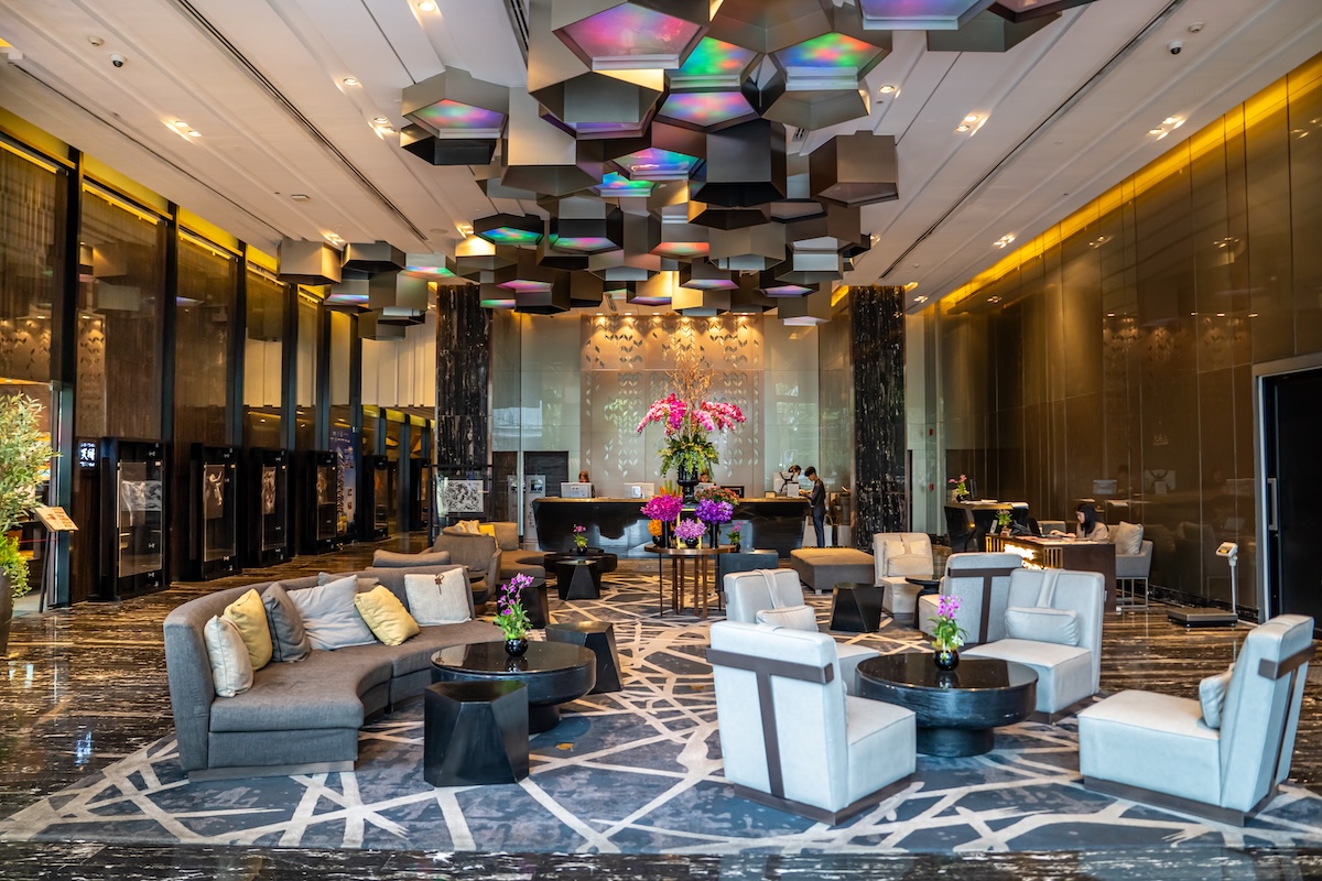 曼谷天空风景酒店 — 大堂